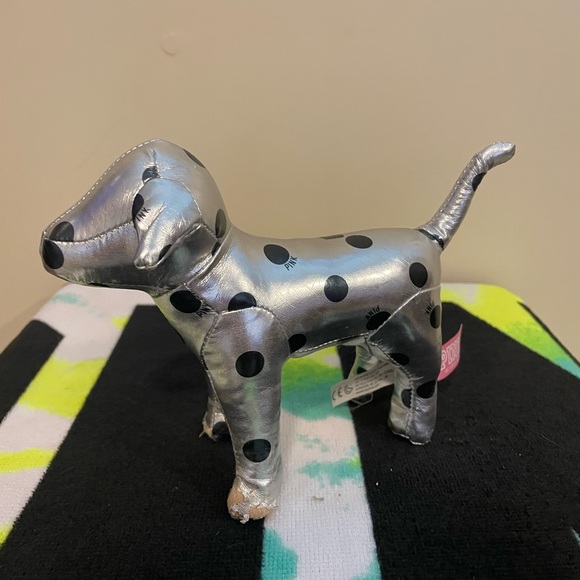 VICTORIA’S SECRET PINK PLUSH SLIVER DOG VS PINK - Picture 4 of 6